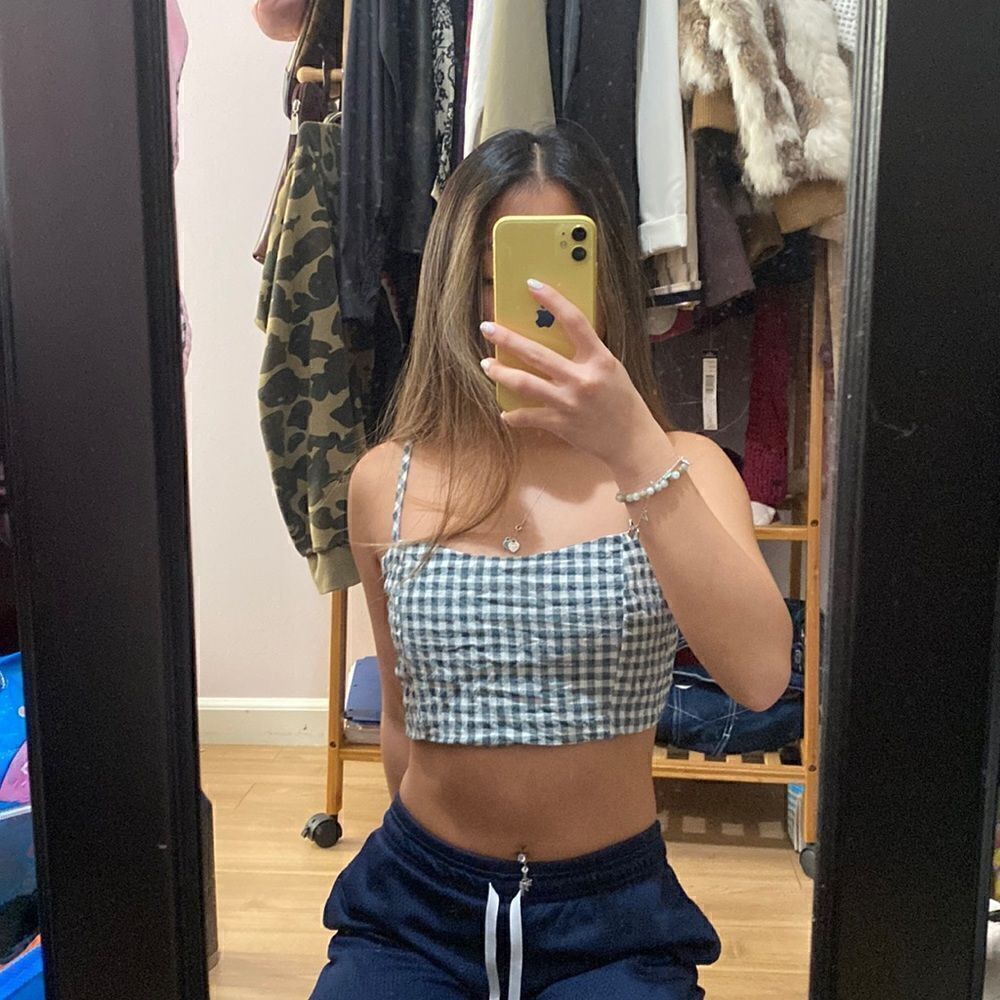 ‎brandy Melville gingham crop top
